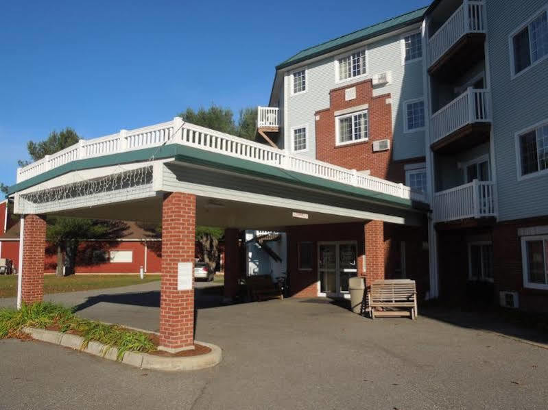 Baymont By Wyndham Essex Burlington Area Hotel Kültér fotó