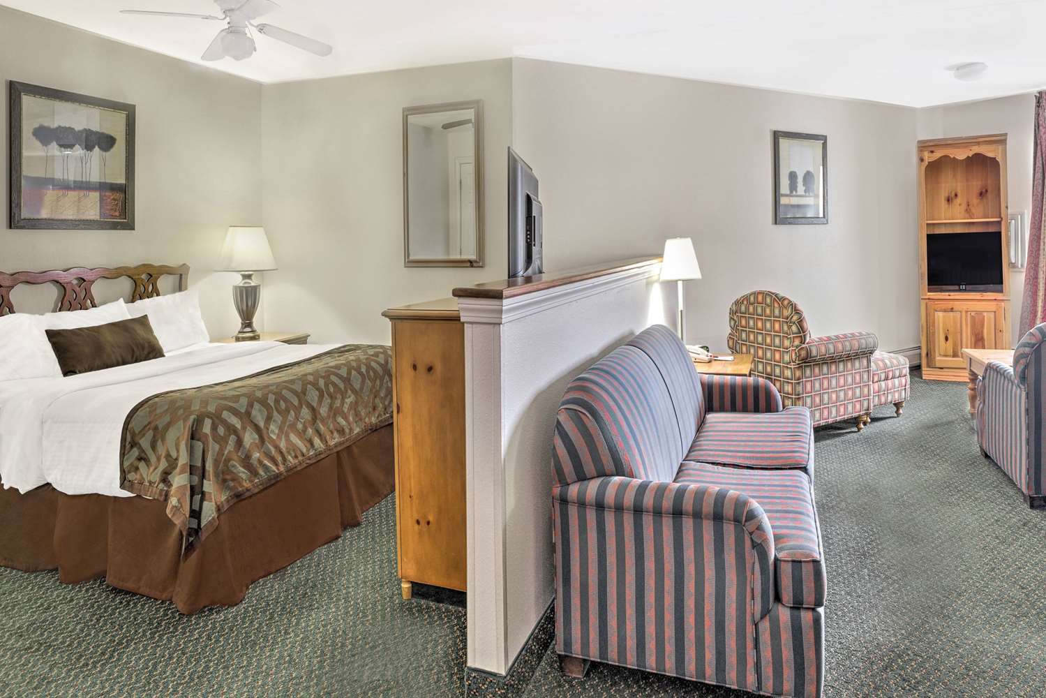 Baymont By Wyndham Essex Burlington Area Hotel Kültér fotó